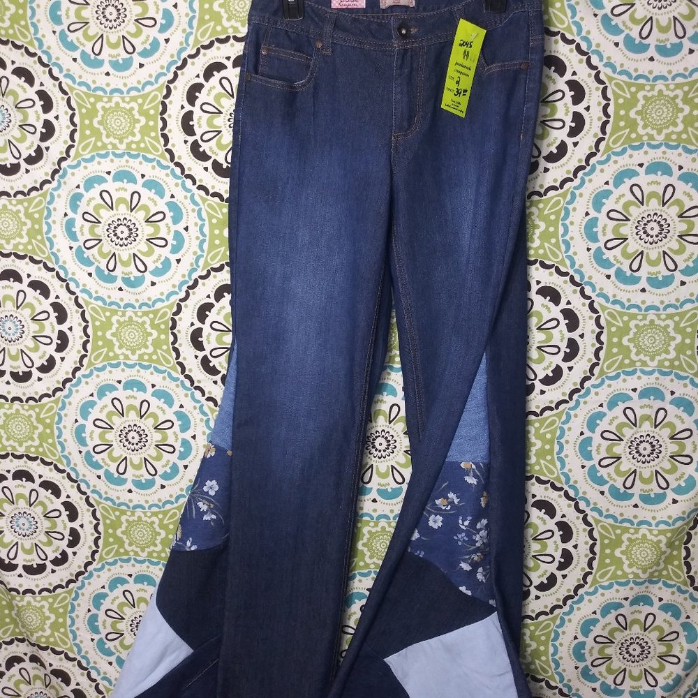 2045 Jeaniemade Size 2 Natural Reflections Brand Bell-Bottoms